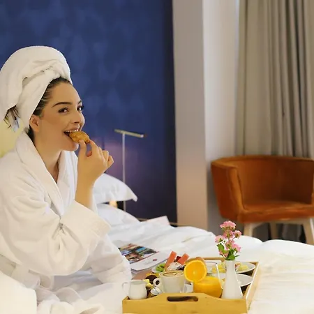 بست ويسترن بريميير آرك