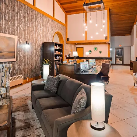 بست ويسترن بريميير آرك تيرانا