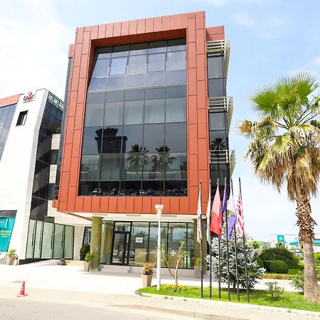 Western Premier Ark 4*