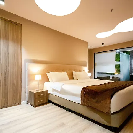 بست ويسترن بريميير آرك 4*