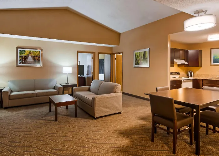 Western Premier Ark Отель Тирана