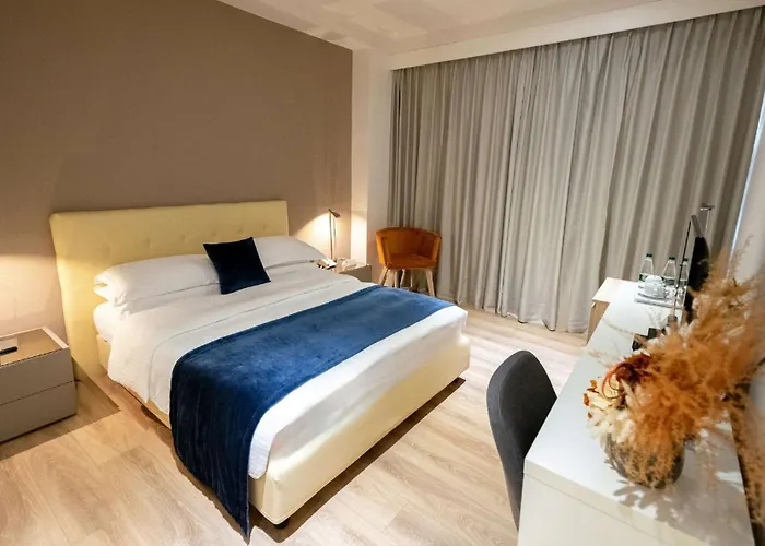 Western Premier Ark Отель 4*