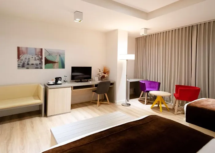 Western Premier Ark Отель 4*