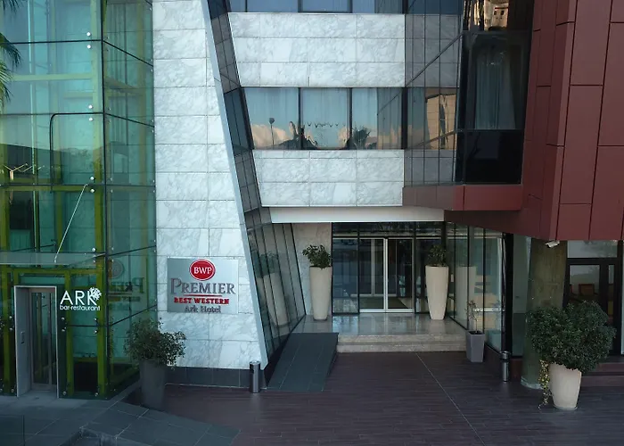 Western Premier Ark 4* Тирана