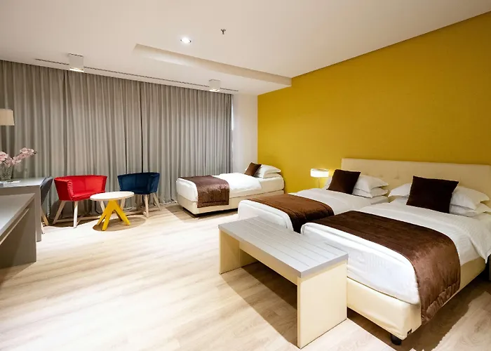 Hotel Western Premier Ark 4*