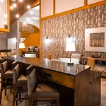 普里米尔阿尔克贝斯特韦斯特酒店 酒店 地拉那