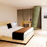 普里米尔阿尔克贝斯特韦斯特酒店 4* 地拉那