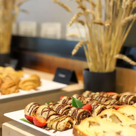 Western Premier Ark Отель Тирана