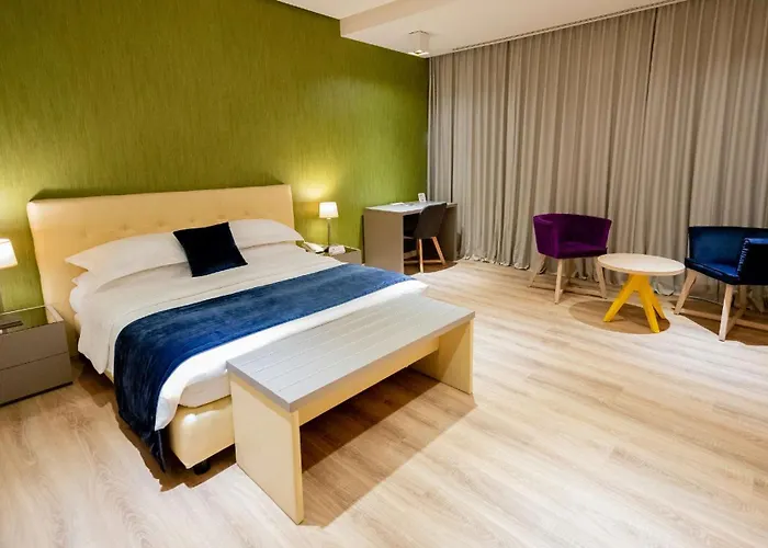 Hotel Western Premier Ark 4*