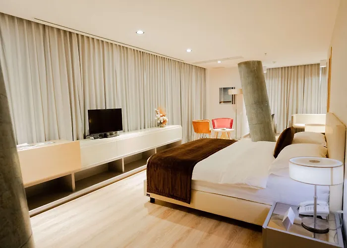 Hotell Western Premier Ark